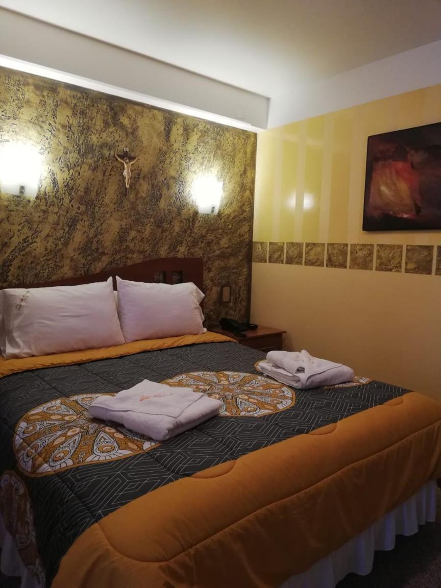 Hotel "Virgen Del Socavon" Oruro Extérieur photo