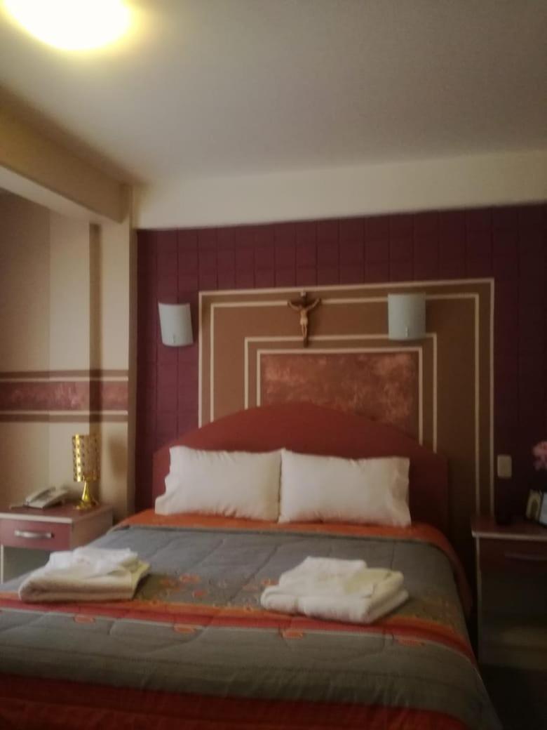 Hotel "Virgen Del Socavon" Oruro Extérieur photo